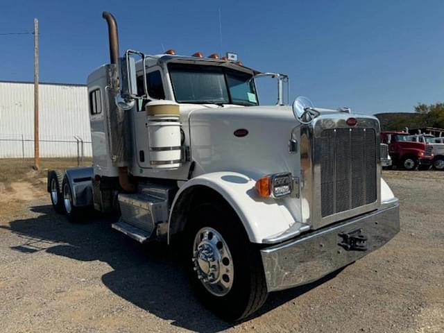 Image of Peterbilt 367 equipment image 1