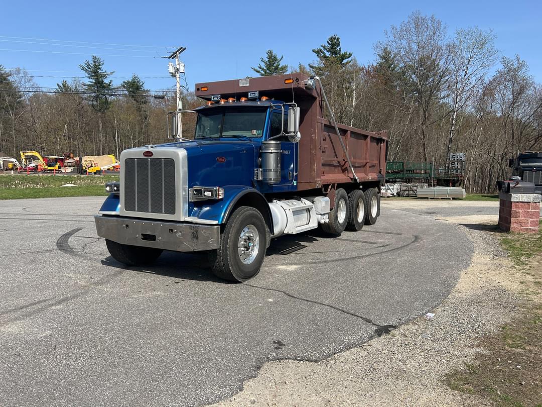 Image of Peterbilt 367 Primary image