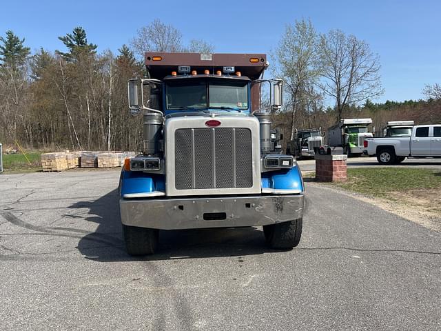 Image of Peterbilt 367 equipment image 1