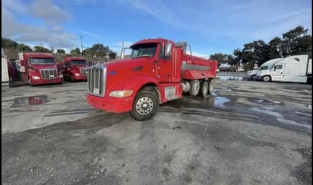 Image of Peterbilt 386 equipment image 3