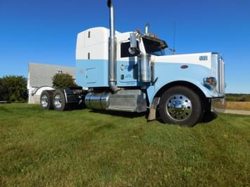 Main image Peterbilt 388