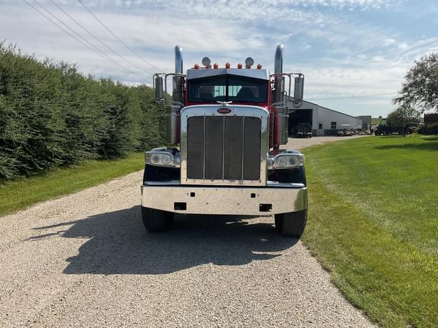 Image of Peterbilt 388 equipment image 3