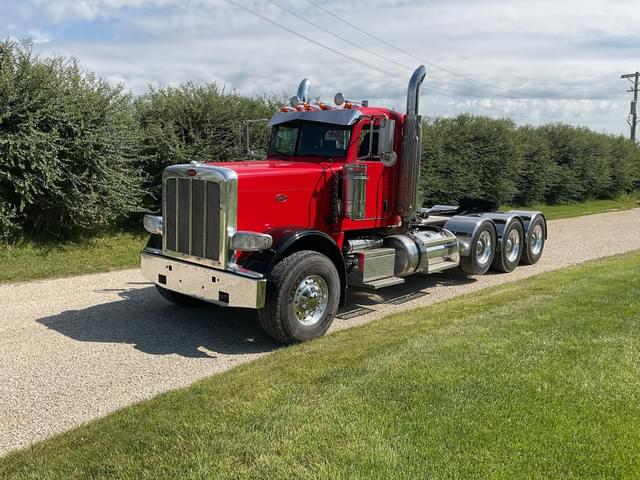 Image of Peterbilt 388 equipment image 2