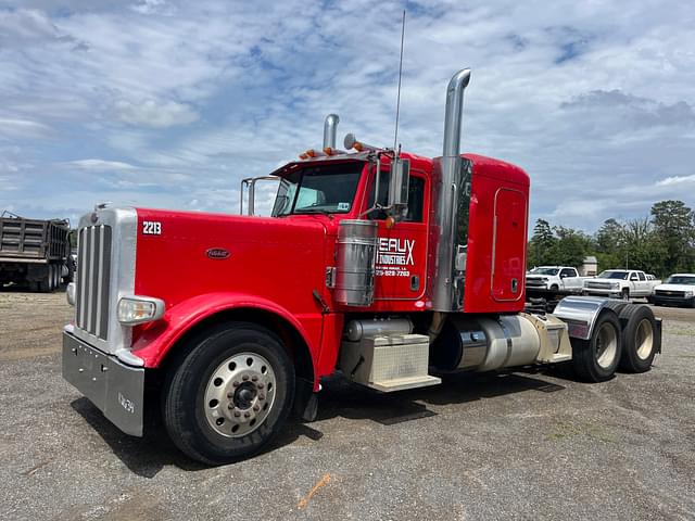Image of Peterbilt 389 equipment image 1