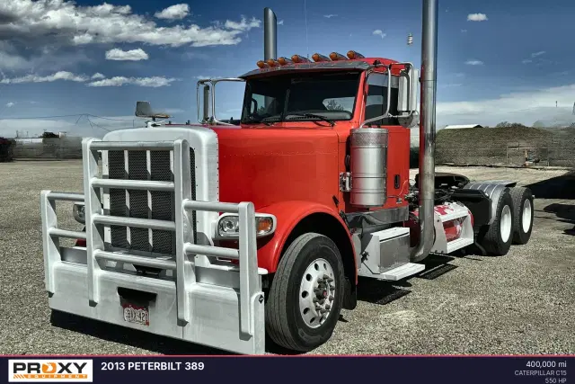 Image of Peterbilt 389 equipment image 2
