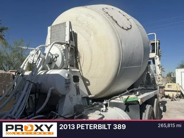 Image of Peterbilt 389 equipment image 2