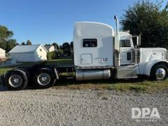 Image of Peterbilt 389 equipment image 2