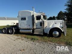 Image of Peterbilt 389 equipment image 1