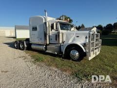 Image of Peterbilt 389 Primary image