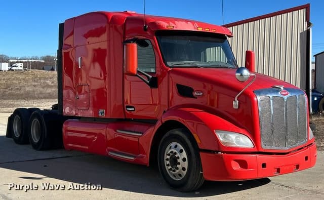 Image of Peterbilt 579 equipment image 2