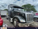 2013 Peterbilt 587 Image