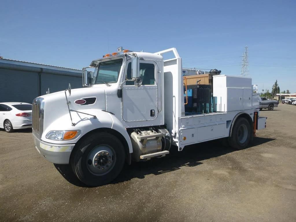 Image of Peterbilt PB337 Primary image