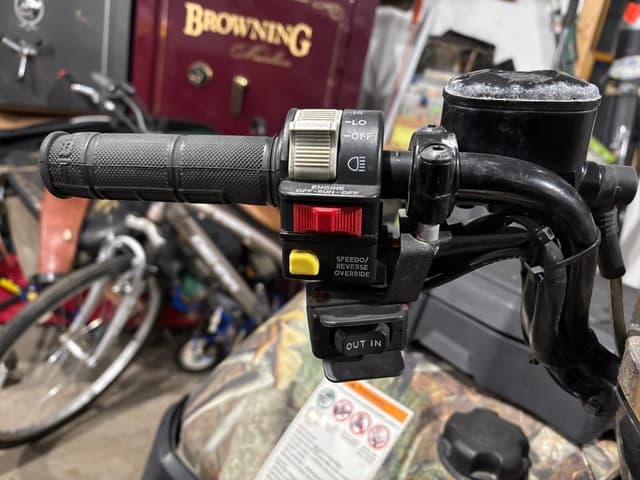 Image of Polaris Sportsman 850 equipment image 4