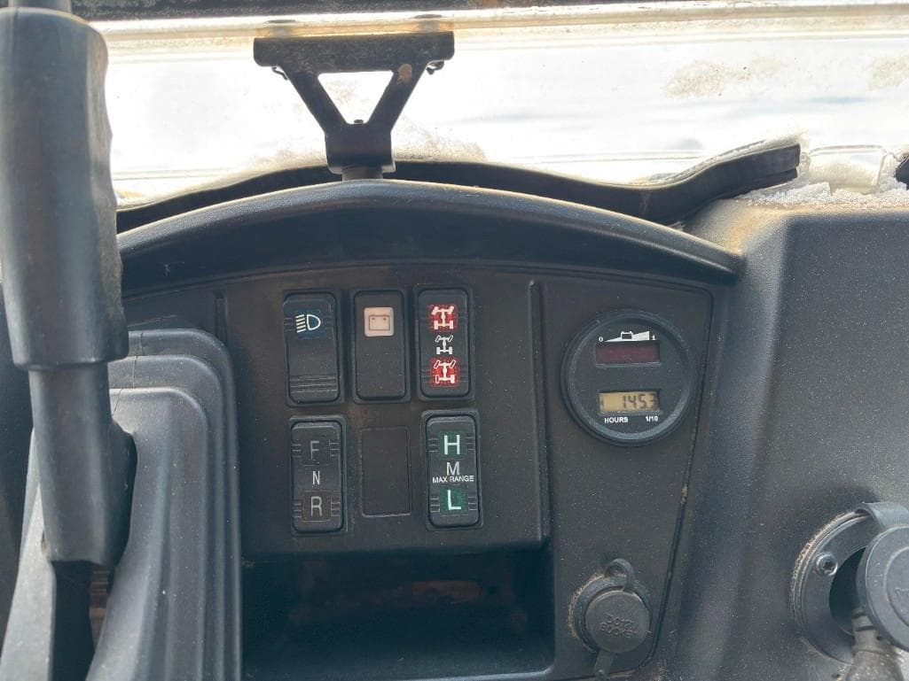 Image of Polaris Ranger EV Image 1