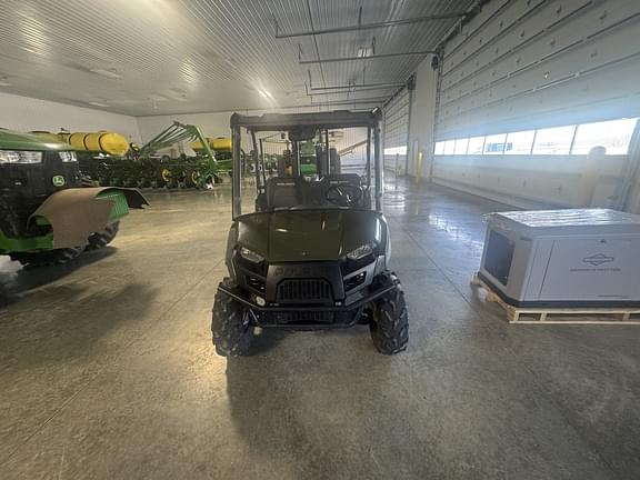 Image of Polaris Ranger 800 equipment image 2