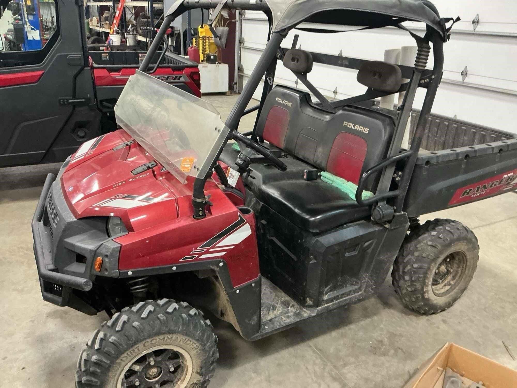 2013 Polaris Ranger 800 Equipment Image0