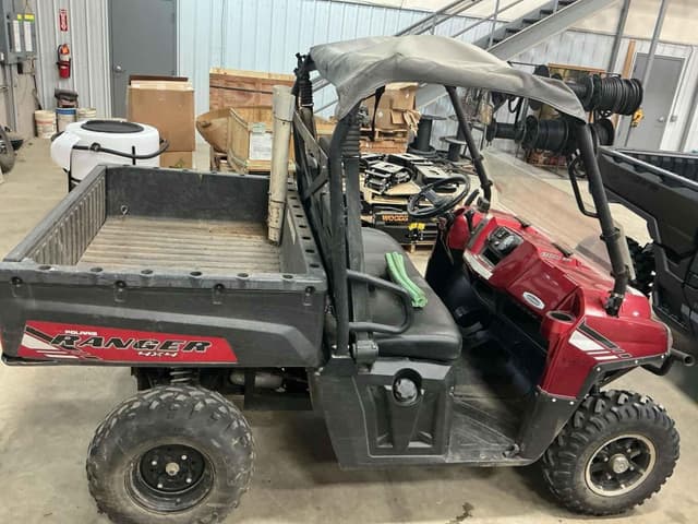 Image of Polaris Ranger 800 equipment image 3