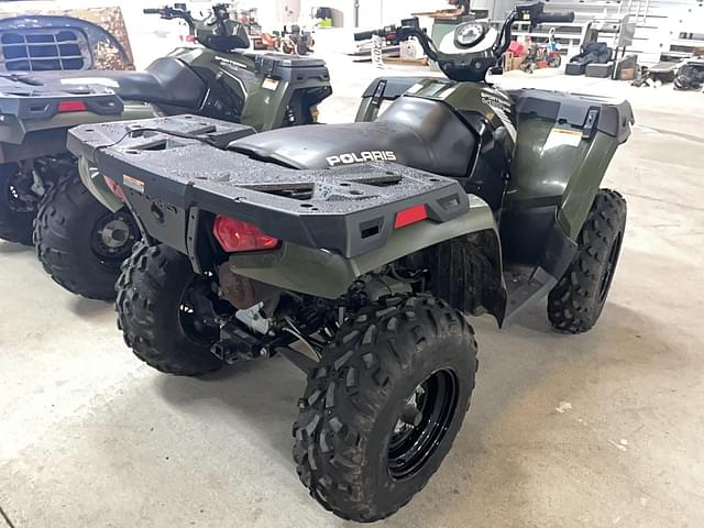 Image of Polaris Sportsman 400 equipment image 2