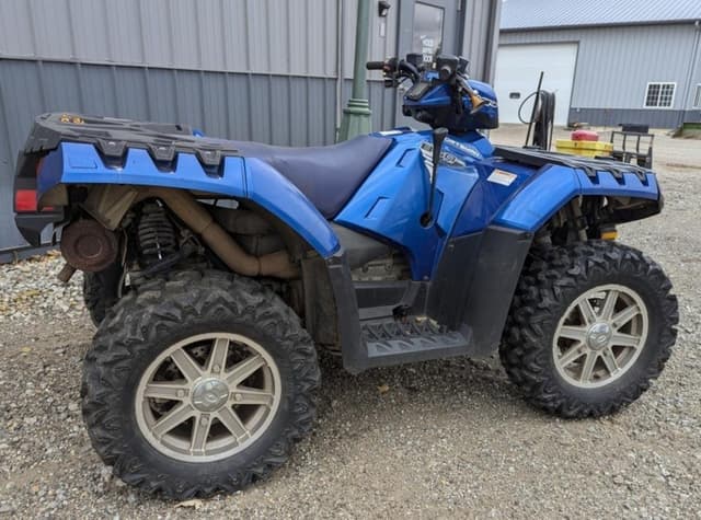 Image of Polaris Sportsman 850 equipment image 4