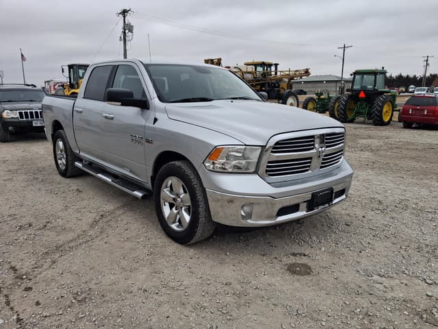 Image of Dodge Ram 1500 equipment image 1
