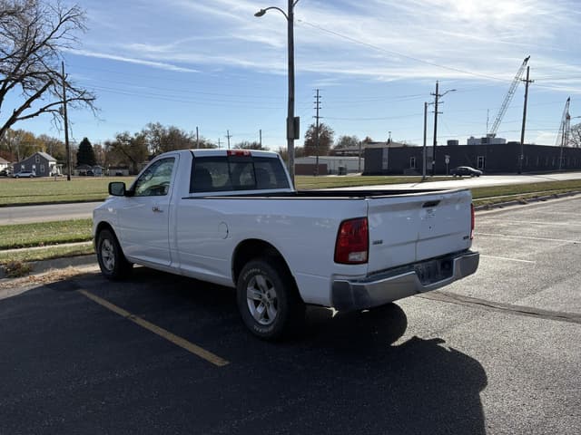 Image of Dodge Ram 1500 equipment image 3