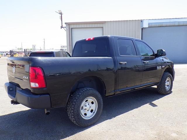 Image of Dodge Ram 1500 equipment image 3