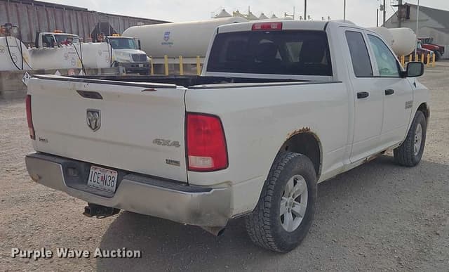 Image of Dodge Ram 1500 equipment image 4