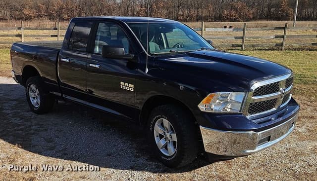 Image of Dodge Ram 1500 equipment image 2