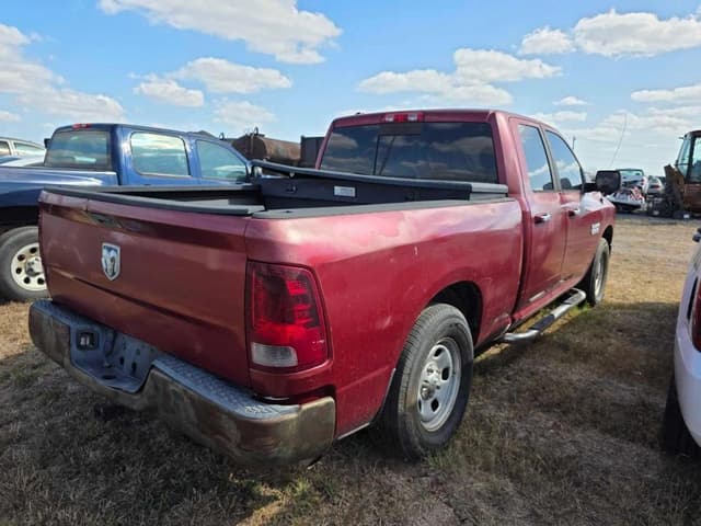 Image of Dodge Ram 1500 equipment image 4