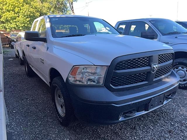 Image of Dodge Ram 1500 equipment image 4