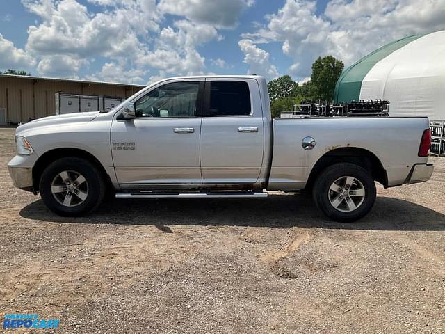 Image of Dodge Ram 1500 equipment image 1