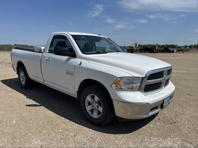 Image of Dodge Ram 1500 equipment image 2