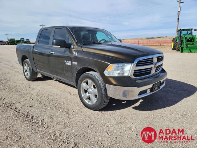 Image of Dodge Ram 1500 equipment image 1