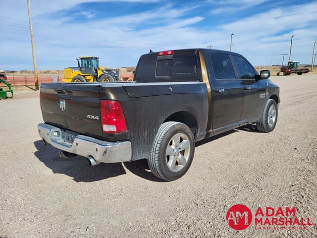 Image of Dodge Ram 1500 equipment image 2