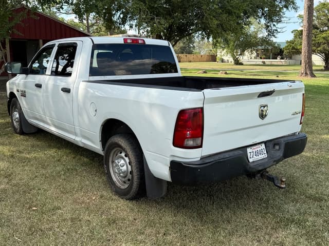 Image of Dodge Ram 2500 equipment image 3