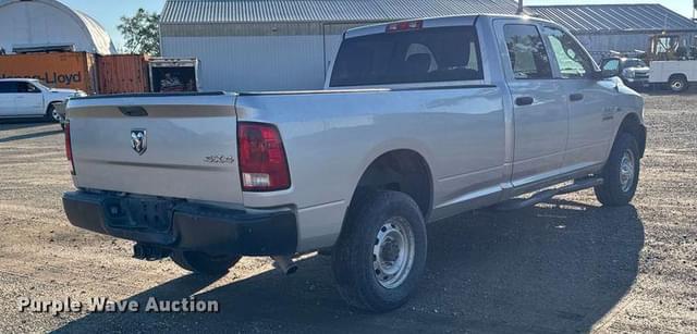 Image of Dodge Ram 2500 equipment image 4