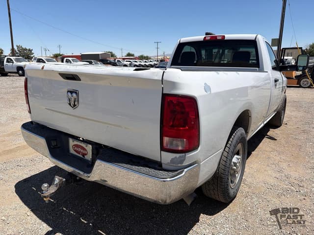 Image of Dodge Ram 2500 equipment image 4