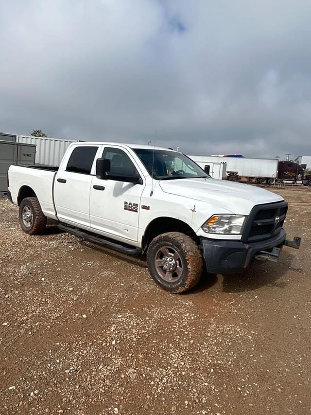 Image of Dodge Ram 2500HD equipment image 1