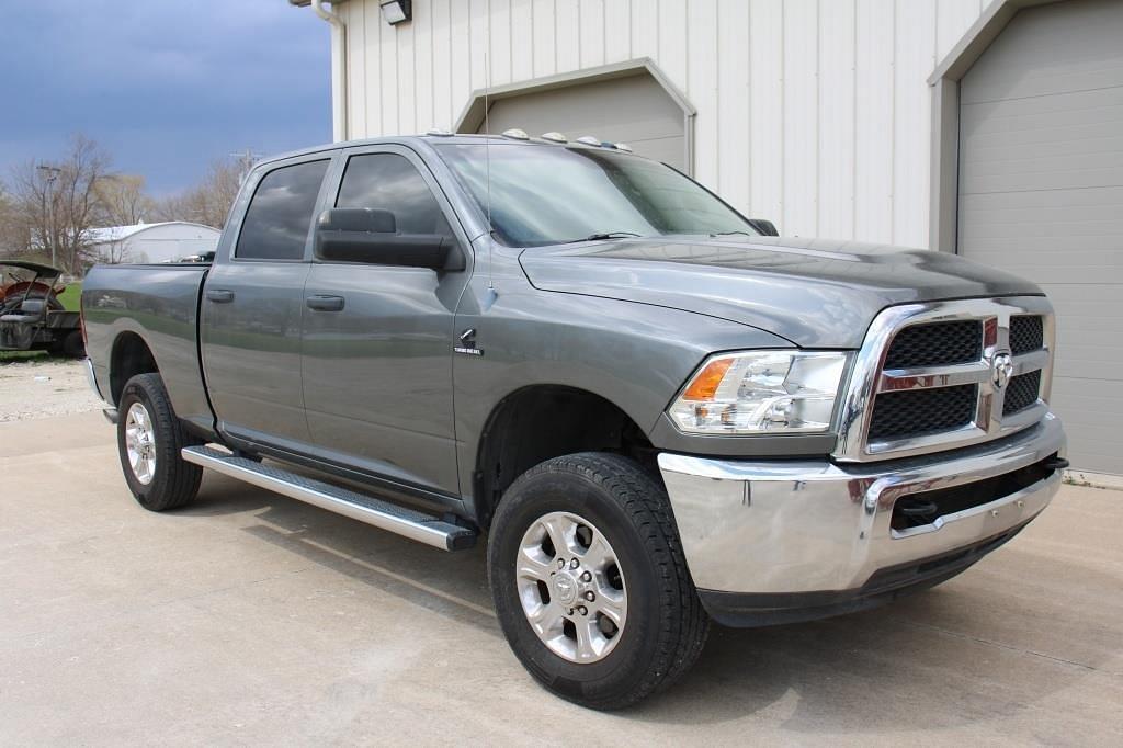 Image of Dodge Ram 2500 Primary image