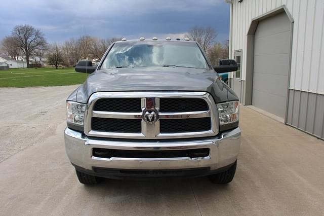 Image of Dodge Ram 2500 equipment image 1