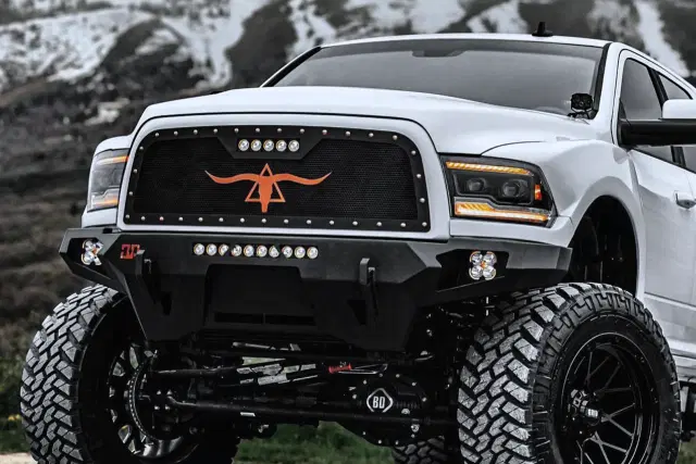 Image of Dodge Ram 3500 equipment image 4