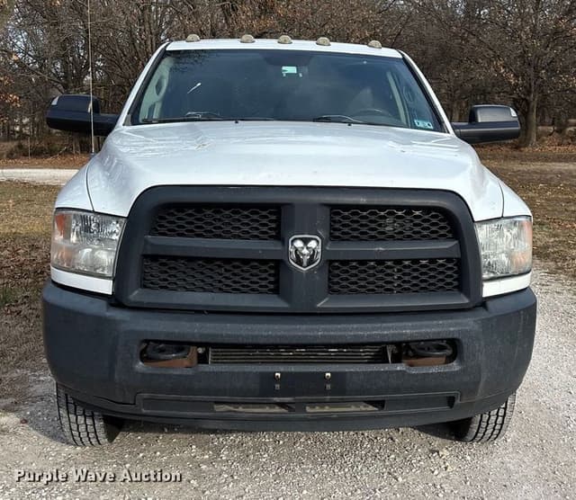 Image of Dodge Ram 3500 equipment image 1