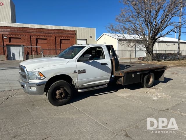 Image of Dodge Ram 3500 equipment image 1