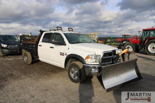 Image of Dodge Ram 3500 equipment image 1