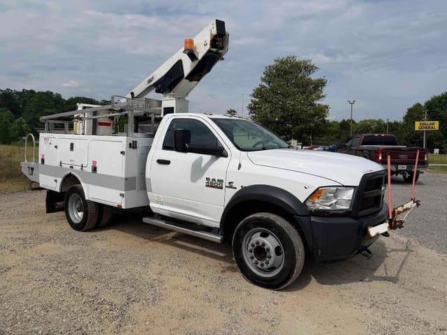 Image of Dodge Ram 4500 equipment image 1