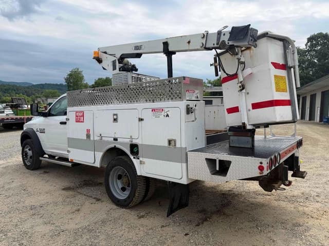 Image of Dodge Ram 4500 equipment image 2