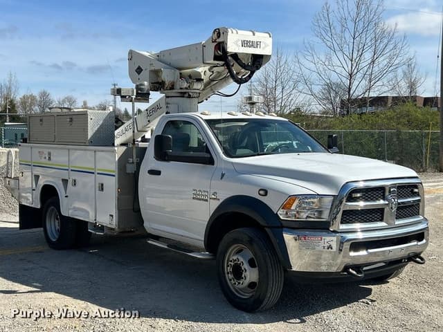 Image of Dodge Ram 5500 equipment image 2