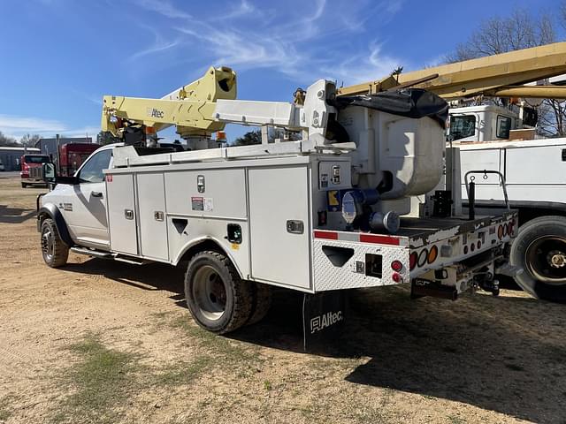 Image of Dodge Ram 5500 equipment image 1