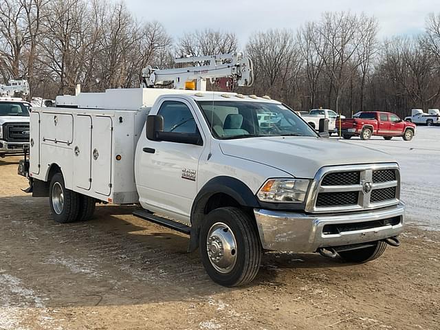 Image of Dodge Ram 5500 equipment image 2