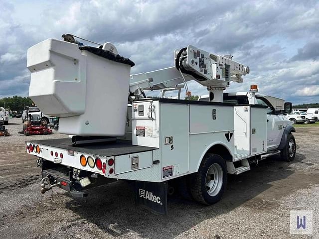 Image of Dodge Ram 5500HD equipment image 4